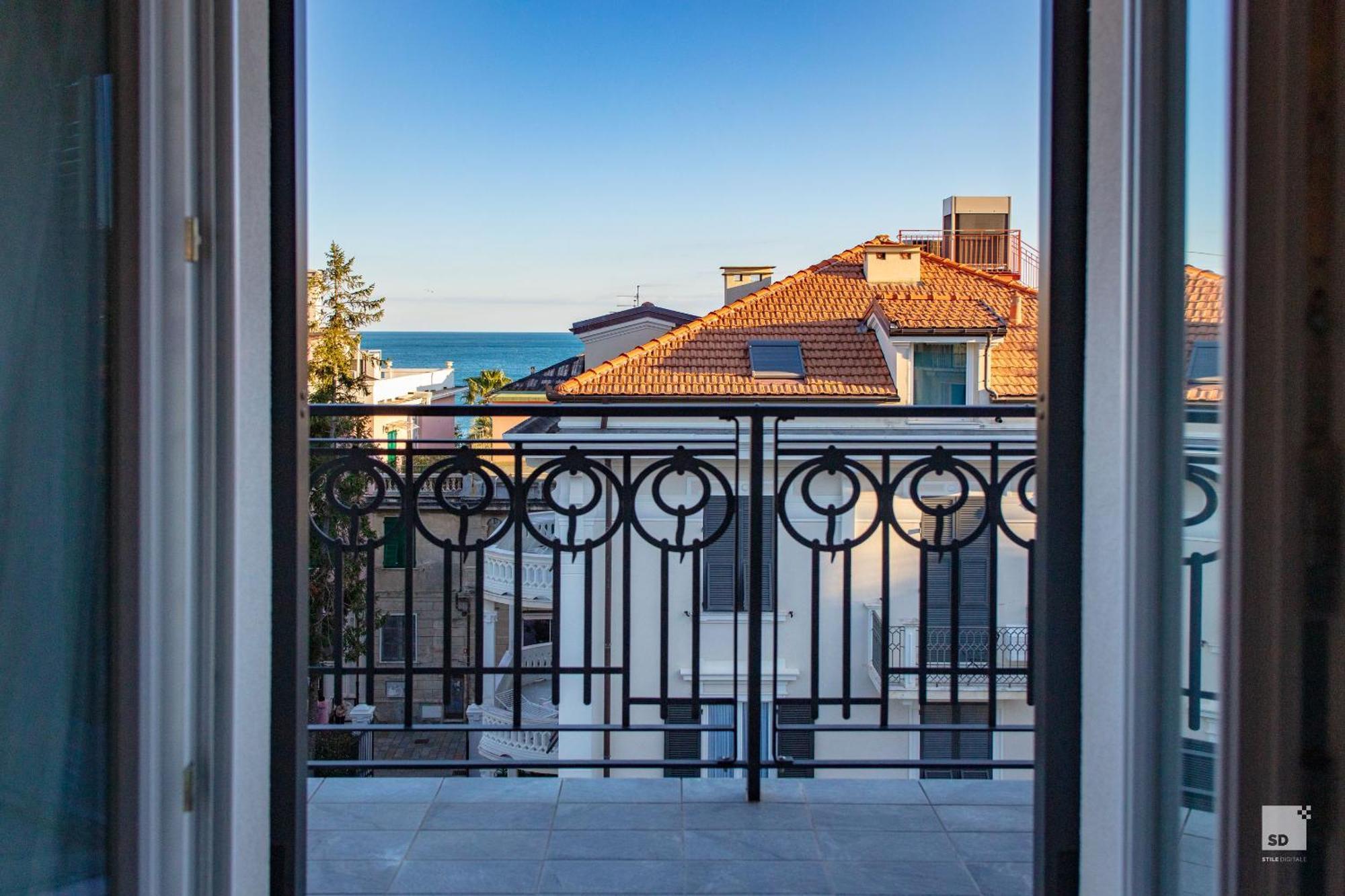Hotel Villa Elena Вараце Екстериор снимка