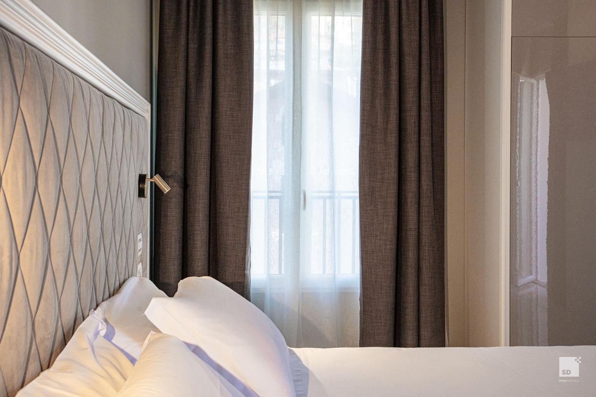 Hotel Villa Elena Вараце Екстериор снимка